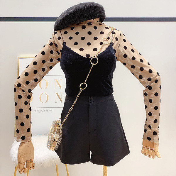 Νέα μοντέρνα γυναικεία μπλούζα  πουά σε μαύρο και καφέ χρώμα