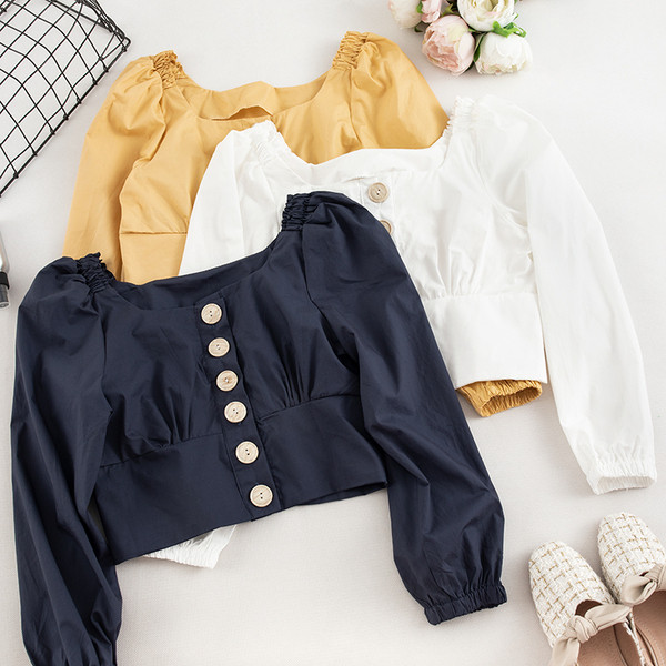 Μοντέρνα γυναικεία μπλούζα σε τέσσερα χρώματα με κουμπιά