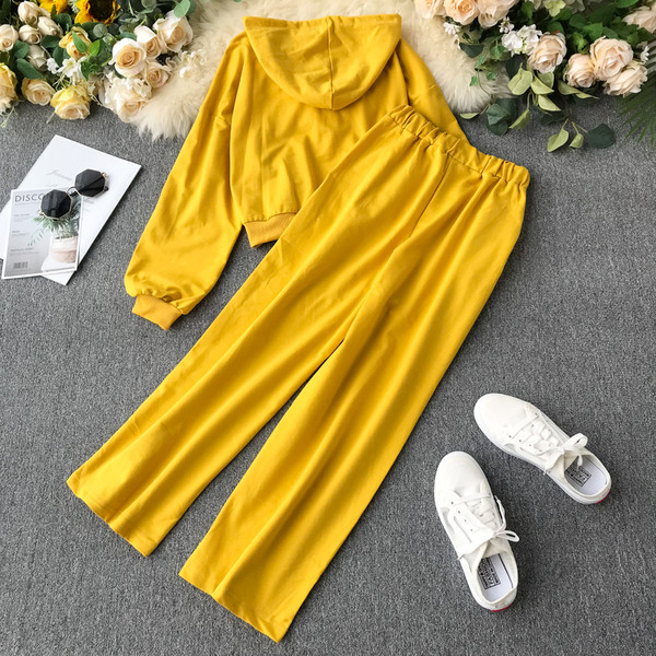 Két részből álló sport és napi női csapat több színben