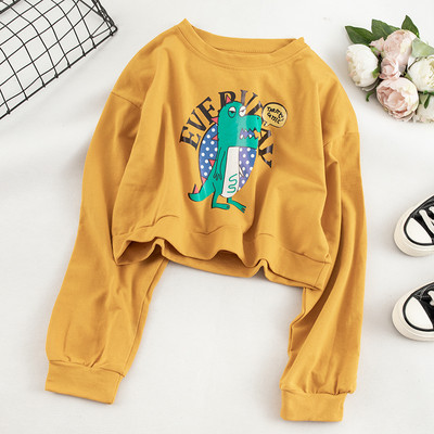 Καθημερινή  γυναικεία μπλούζα σε διάφορα χρώματα με εφαρμογή