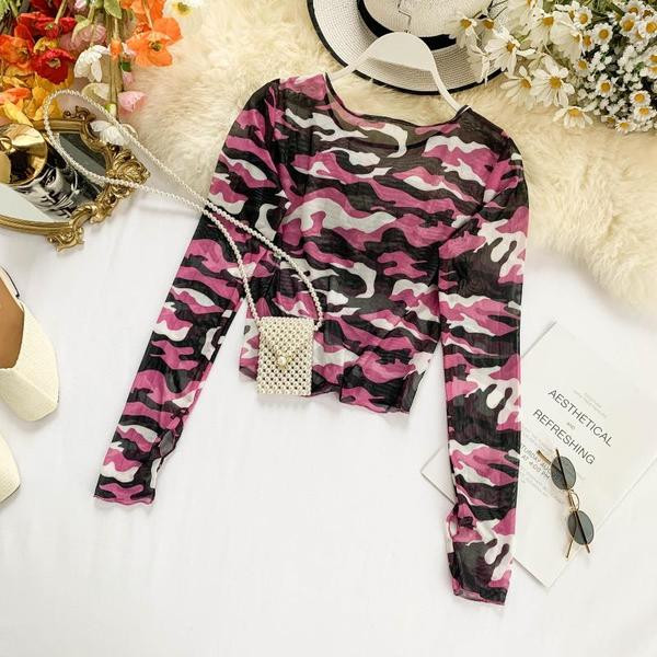 Bluză casual de damă cu decolteu O și model de camuflaj în mai multe culori