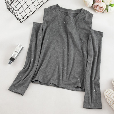 Μοντέρνα γυναικεία μπλούζα σε τρία χρώματα με γυμνούς ώμους