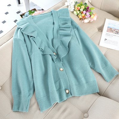 Μοντέρνα γυναικεία ζακέτα με κουμπιά σε διαφορετικά χρώματα