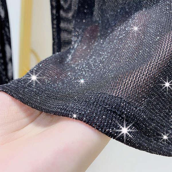 Stílusos női blúz fényes hatású, hosszú ujjú több színben