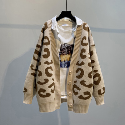 Γυναικεία ζακέτα  με V-λαιμό σε διάφορα χρώματα