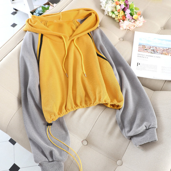 Αθλητικό  γυναικείο φούτερ με κουκούλα και κορδόνια σε διάφορα χρώματα