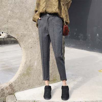 Γυναικείο μοντέρνο παντελόνι - ευθεία μοτίβο σε δύο χρώματα