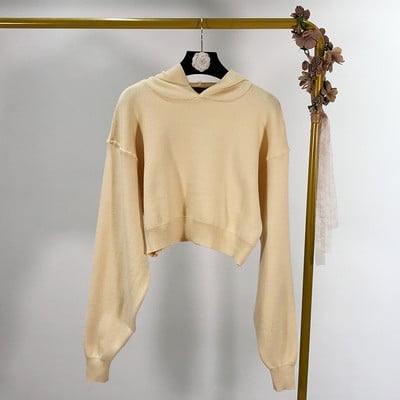 Σύντομη αθλητική φούτερ  με μακρύ μανίκι - τέσσερα χρώματα