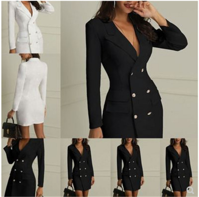 Елегантно дамско дълго сако с копчета в бял и черен цвят 