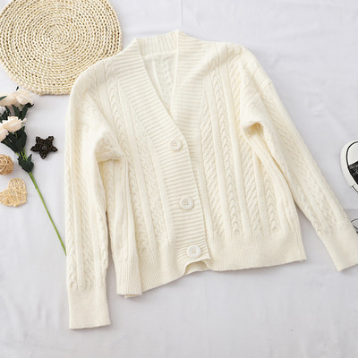 Γυναικεία ζακέτα σε διάφορα χρώματα με V-λαιμό και κουμπιά