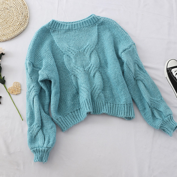 Pulover casual de dama cu decolteu O in alb, albastru si portocaliu