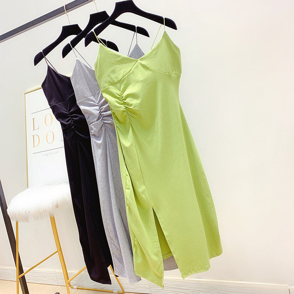 Modern női ruha vékony pántokkal több színben