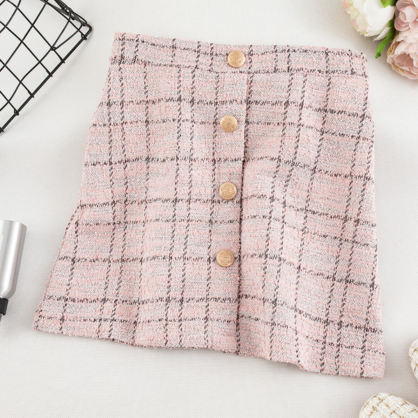 Stílusos női kockás szoknya három színben, gombokkal