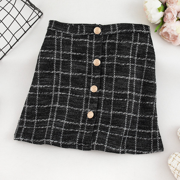 Stílusos női kockás szoknya három színben, gombokkal