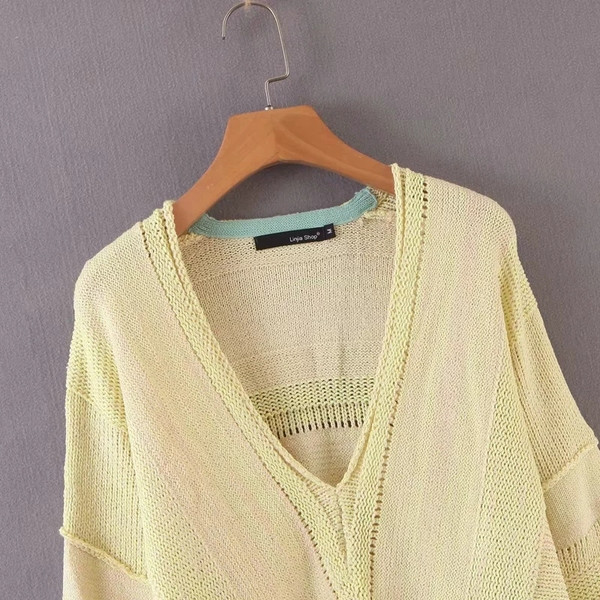 Μοντέρνο γυναικείο φούτερ με φαρδιά μανίκια σε κίτρινο χρώμα