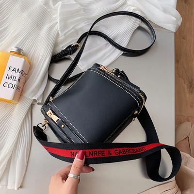 Női táska cipzáras díszítéssel több színben