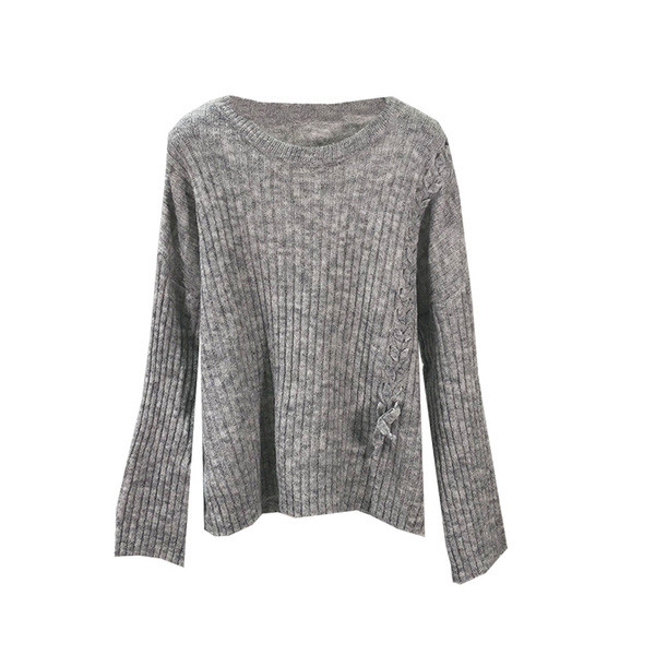 Pulover de dama cu decolteu oval cu cravate si crapaturi laterale in doua culori