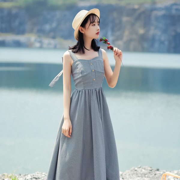 Rochie lunga moderna de dama cu bretele