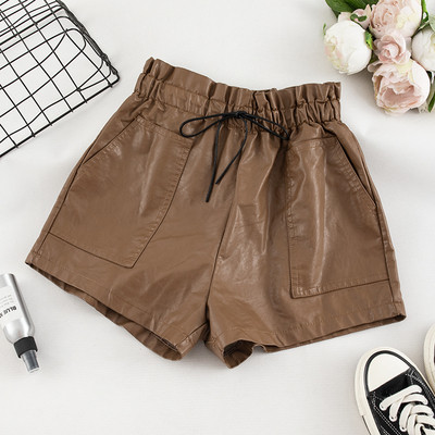 Γυναικεία σορτς σε δύο χρώματα με κορδόνια και τσέπες