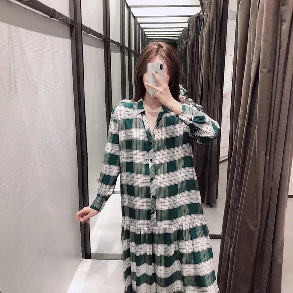 Rochie de dama moderna in carouri cu maneci lungi - culoare verde