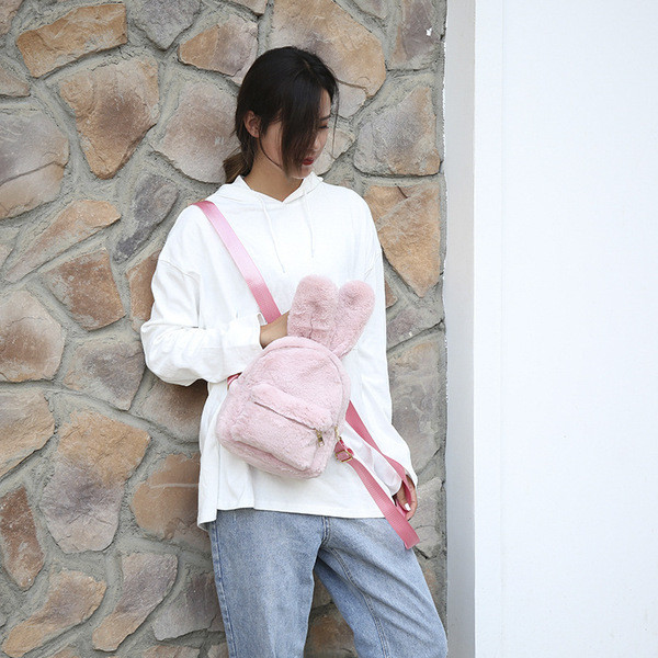 Μοντέρνο  παιδικό σακίδιο με τρισδιάστατο στοιχείο σε διάφορα χρώματα