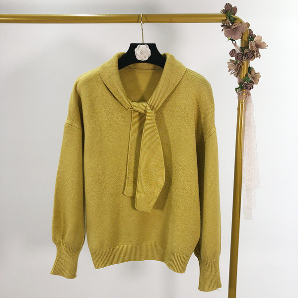 Καθημερινό γυναικείο πουλόβερ  με λαιμόκοψη σε τρία χρώματα