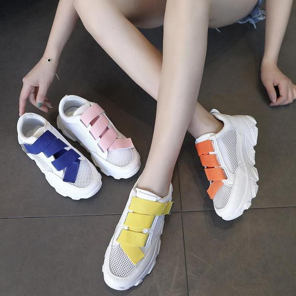 ΝΕΟ μοντέλο γυναικεία αθλητικά παπούτσια  σε λευκό με παχιά σόλα