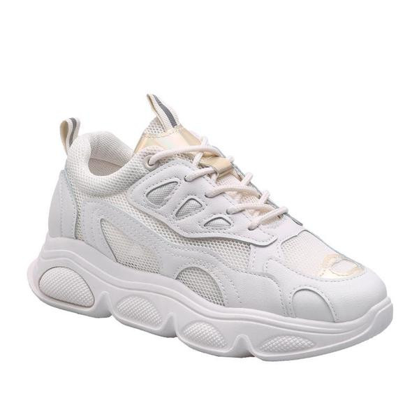 Μοντέρνα γυναικεία αθλητικά παπούτσια  με γυαλιστερό λευκό αποτέλεσμα