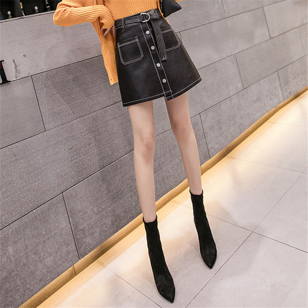 Γυναικεία φούστα  με ψηλή μέση με κουμπιά και ζώνη σε μαύρο χρώμα