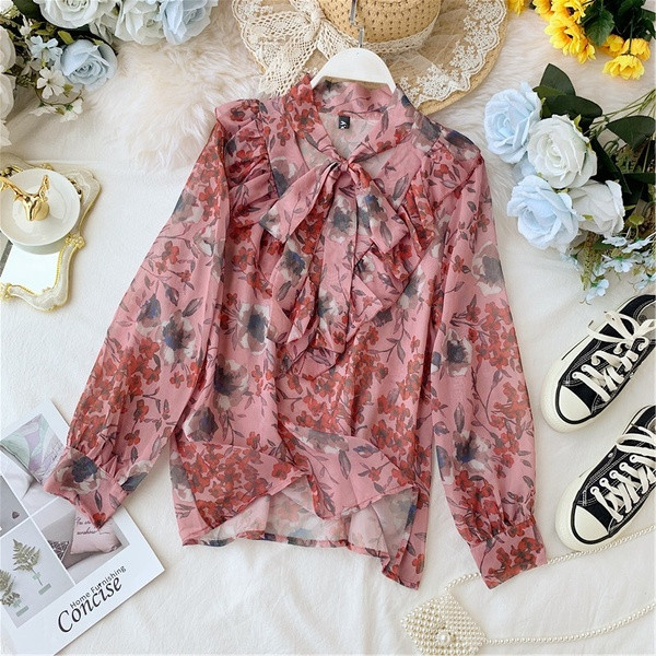 Μοντέρνο γυναικείο πουκάμισο με κορδέλα και floral σχέδιο σε ροζ χρώμα