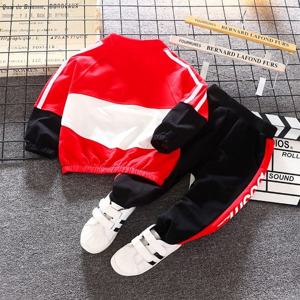 Új modell gyerek szett fiú blúz + nadrág két színben