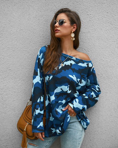 Bluză de damă modernă cu model de camuflaj în trei culori