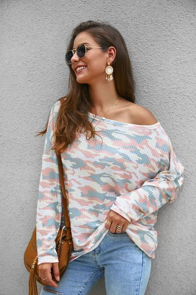 Bluză de damă modernă cu model de camuflaj în trei culori