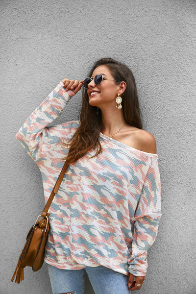 Bluză de damă modernă cu model de camuflaj în trei culori