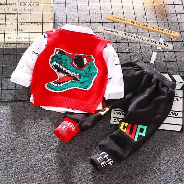 Modern gyerekkészlet fiúknak három részből, két színben