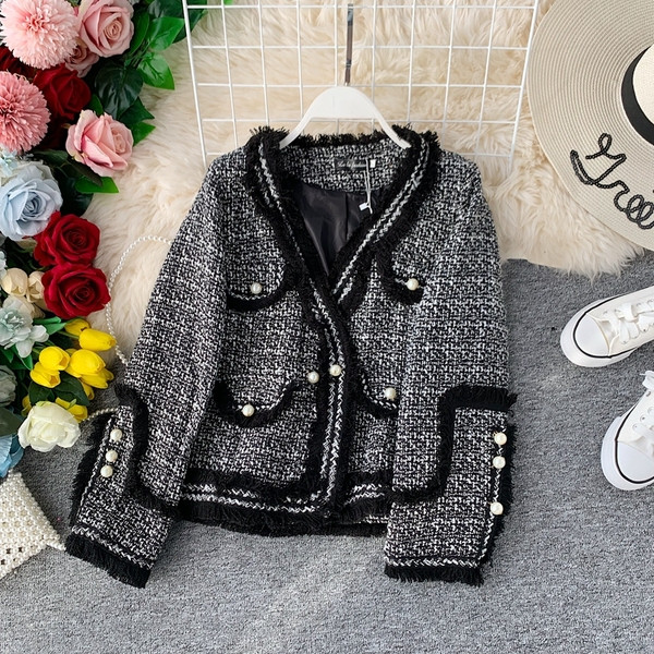 Geaca de dama model nou cu perle de culoare inchisa