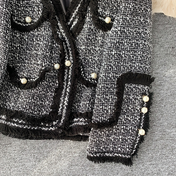 Geaca de dama model nou cu perle de culoare inchisa