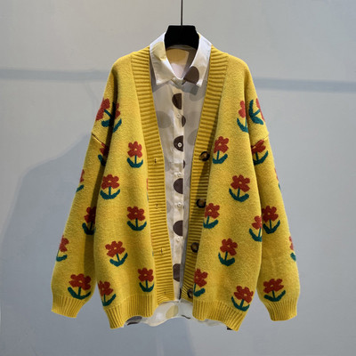 Γυναικείο γιλέκο με πολύχρωμα κεντήματα και V-κολάρο