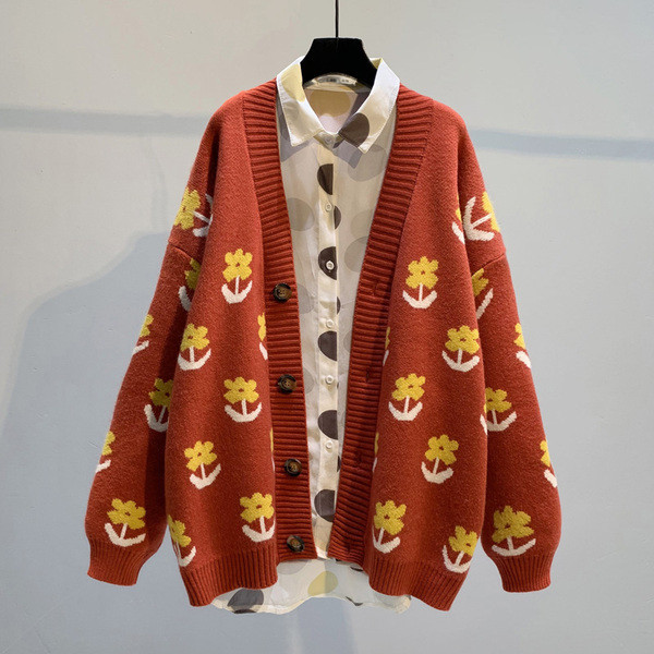 Γυναικείο γιλέκο με πολύχρωμα κεντήματα και V-κολάρο