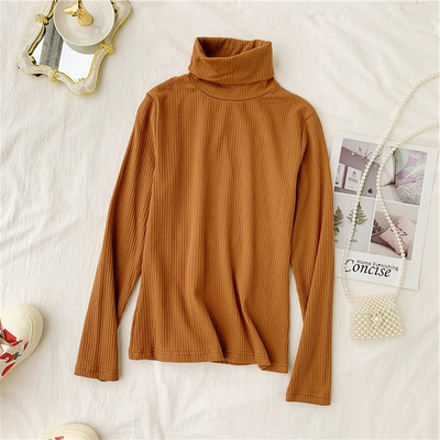 Καθημερινή  γυναικεία μπλούζα με κολάρο σε διάφορα χρώματα