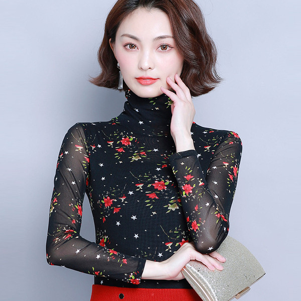 Bluză de damă modernă de culoare neagră cu motive florale