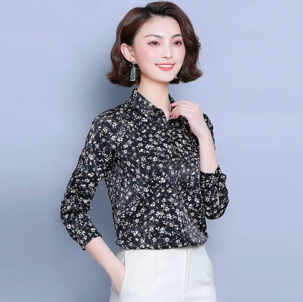 Cămașă elegantă de damă în trei culori - cu motive florale