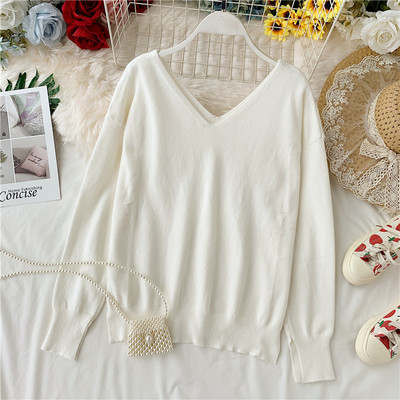 Λεπτό γυναικείο πουλόβερ  με V-λαιμό σε διάφορα χρώματα