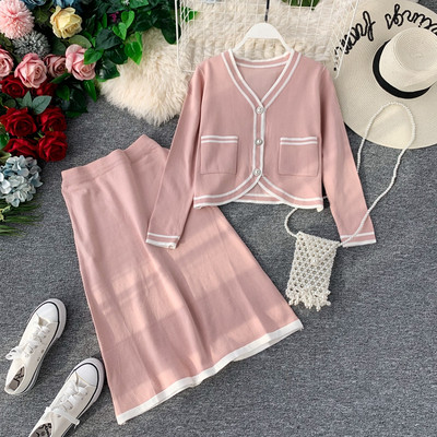 Set elegant pentru femei, care include un cardigan și o fustă lungă în mai multe culori