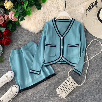 Set elegant pentru femei, care include un cardigan și o fustă scurtă în mai multe culori