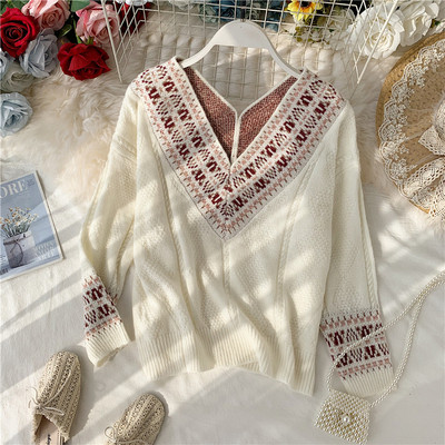 Νέο μοντέλο γυναικείο πουλόβερ σε μαύρο, λευκό και μπεζ χρώμα