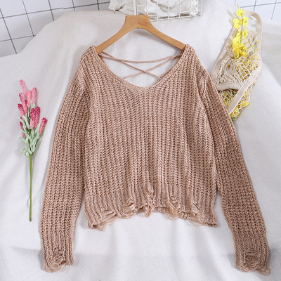 Női pulóver több színben V-nyakkal