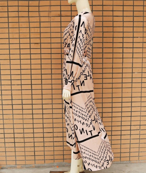 Rochie de dama actuala - model croiat cu decolteu spitz