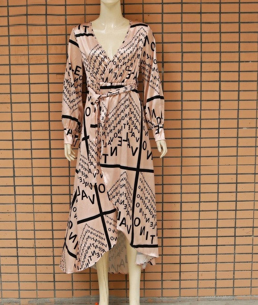 Rochie de dama actuala - model croiat cu decolteu spitz