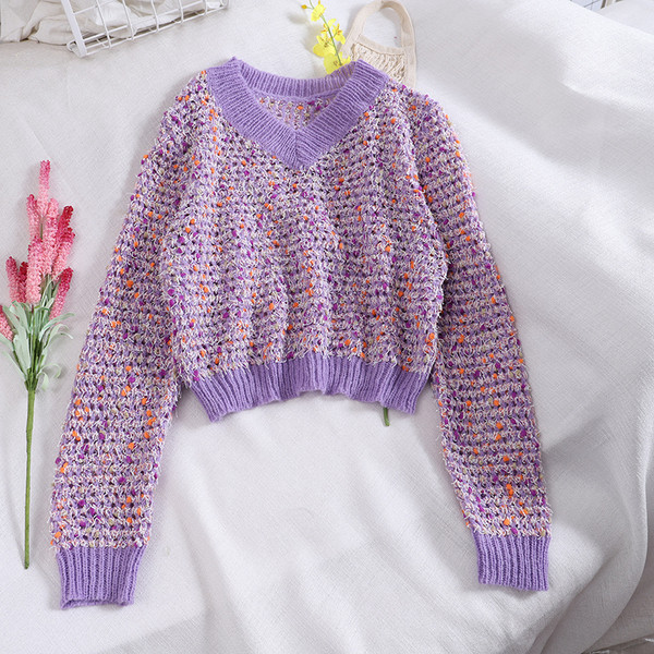 Καθημερινό γυναικέιο πουλόβερ σε τρία χρώματα με V-λαιμό